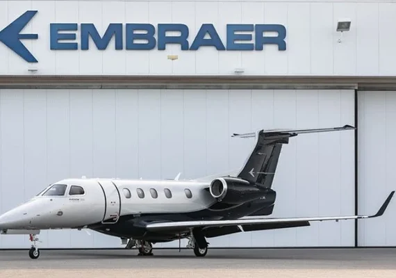Embraer amplia prejuízo líquido ajustado para R$ 428,5 milhões no 1º trimestre