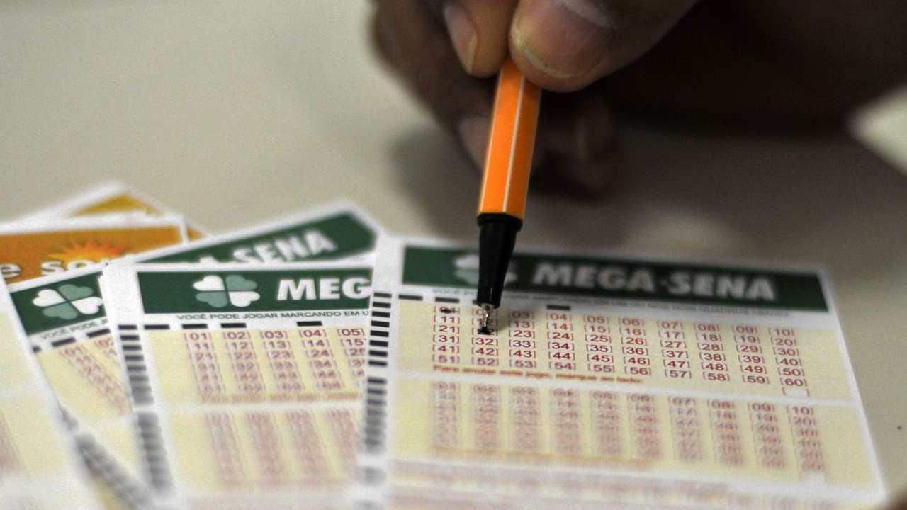 Mega-Sena: nenhuma aposta acerta as seis dezenas, e prêmio acumula em R$ 27 milhões; veja números sorteados