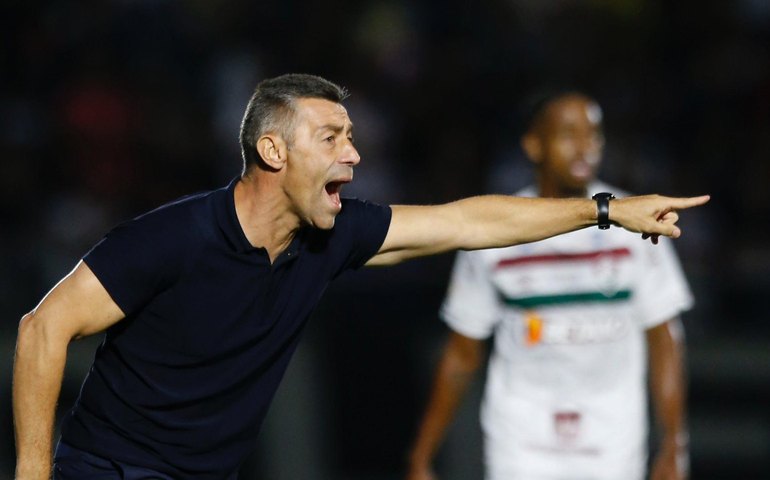 Red Bull Bragantino vence Fluminense e se firma na vice-liderança do Brasileirão