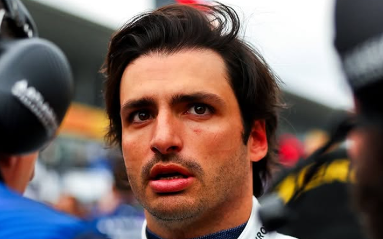 Sainz diz ter previsto dificuldades de Hamilton na Ferrari: 'Não há segredos neste esporte'