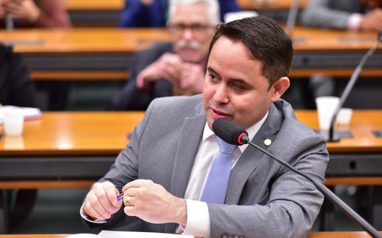 Comissão aprova alteração de regra da Previdência para produtor rural