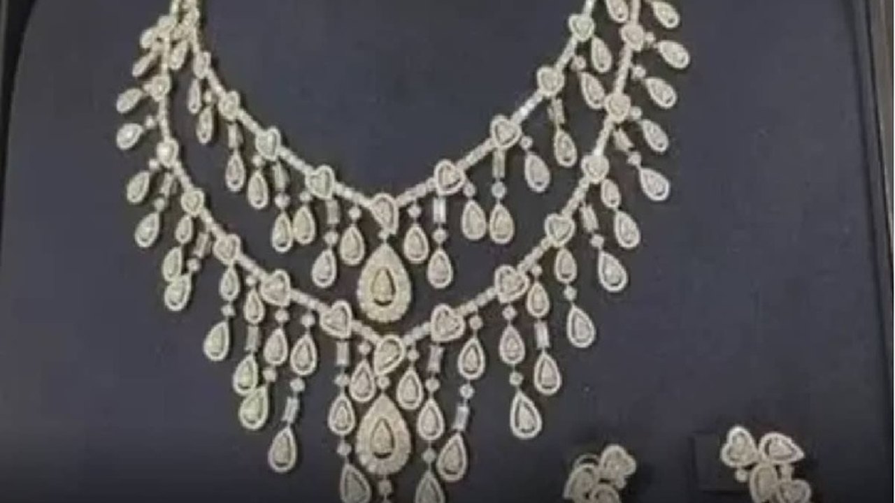 Pelo menos sete militares atuaram para reaver diamantes apreendidos