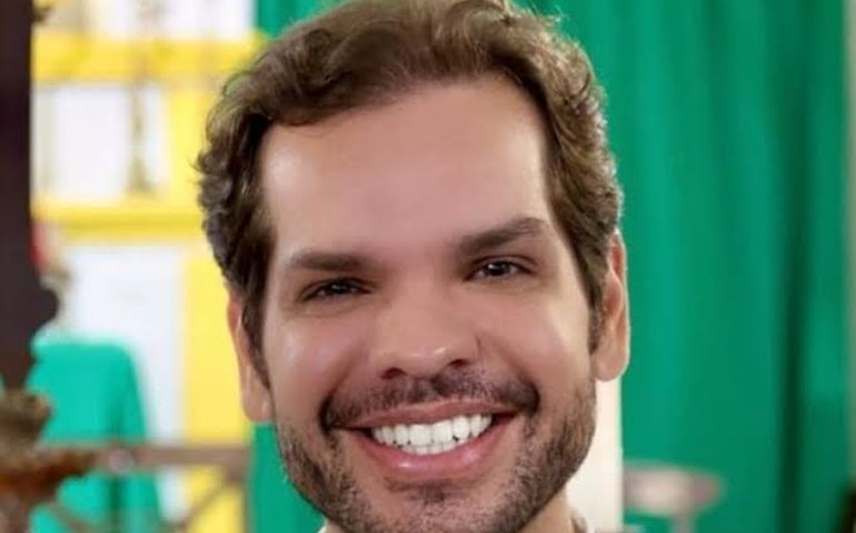 Ex-prefeito Arlindo Garrote ressurge com nova conquista: aprovado em Medicina