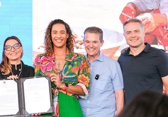 Janja visita artesãs e marisqueiras em Alagoas e promete defender manguezais na COP-30