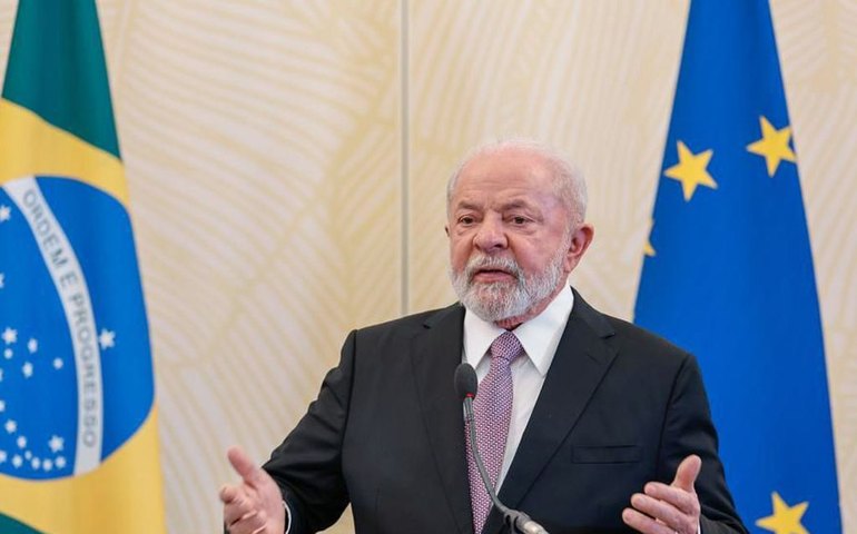 Lula recebe o presidente eleito do Paraguai, Santiago Peña