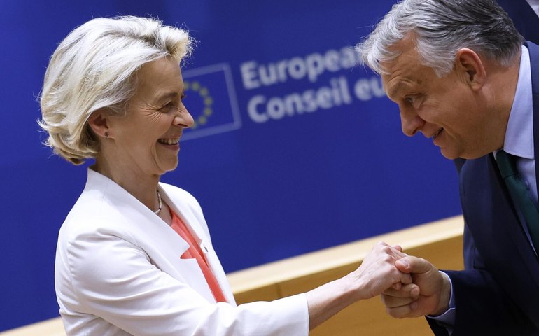 Orbán critica apoio à Ucrânia e alerta que União Europeia não pode se destruir para salvar país