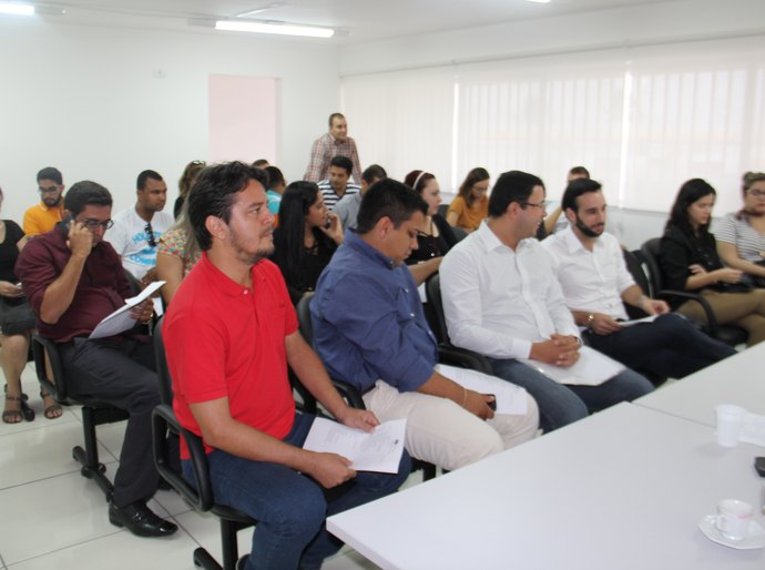 CGJ realiza a lotação de servidores aprovados no concurso de 2012