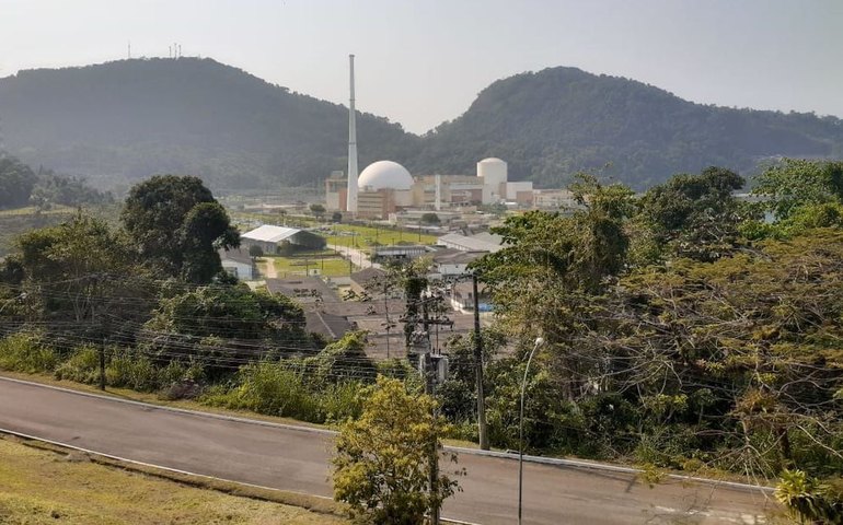 Eletronuclear levou 4 meses para admitir acidente em Angra, diz Ibama