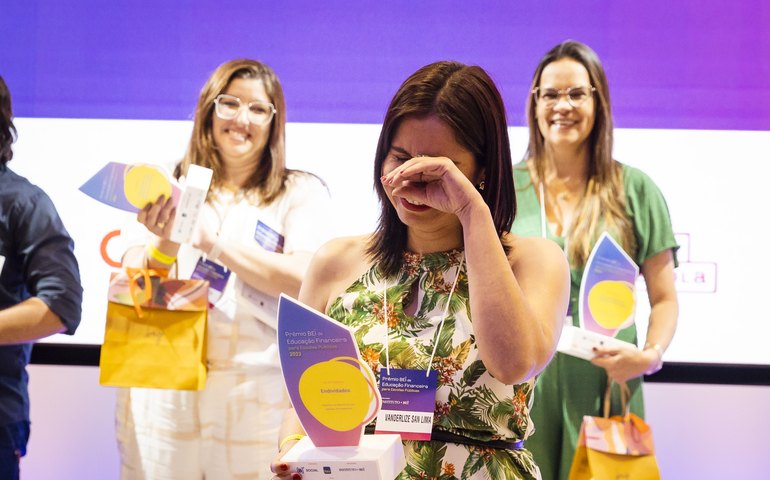 Prêmio BEI: educadores de todo o Brasil recebem prêmio por projetos