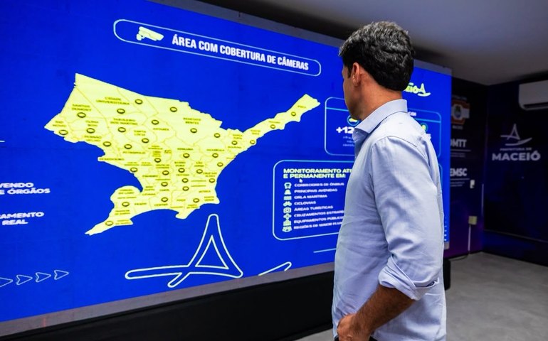 Rodrigo Cunha apresenta balanço do COI e anuncia ampliação do videomonitoramento em Maceió
