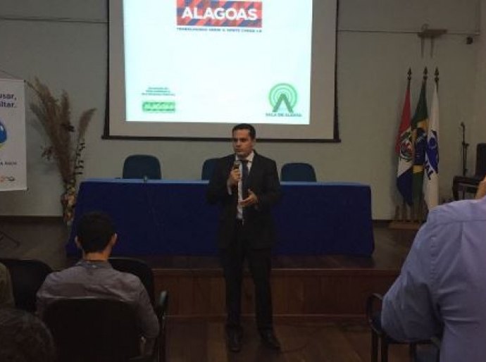 Semarh participa do 1º Fórum Alagoano das Águas com ações na Barra de São Miguel