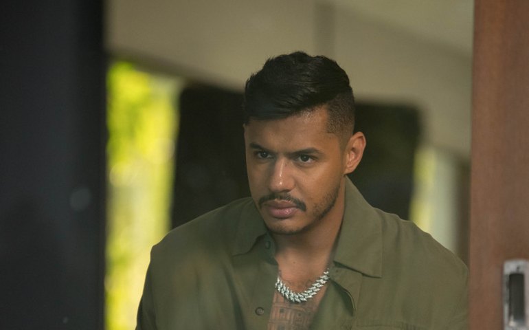 &#8220;Jasmim&#8221; mostra lado romântico de Hungria Hip Hop