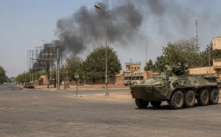 Militantes islâmicos e separatistas assumem autoria de atentados no Mali