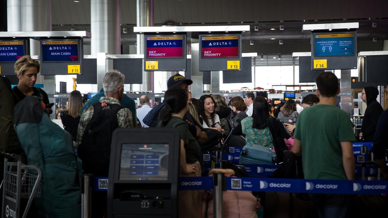 Portos e aeroportos terão de expor materiais informativos sobre mpox, determina Anvisa
