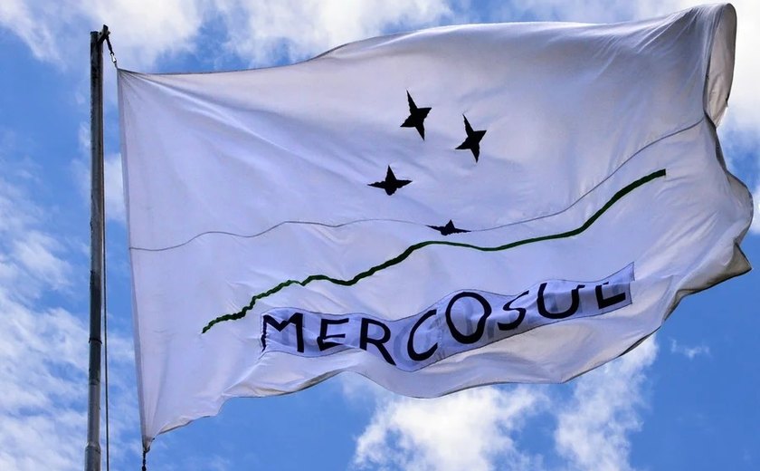 União Europeia aprova provisoriamente acordo comercial com o Mercosul após 25 anos de negociações