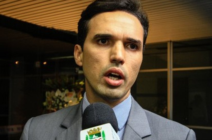 Prefeitura de Maceió amplia informatização de serviços