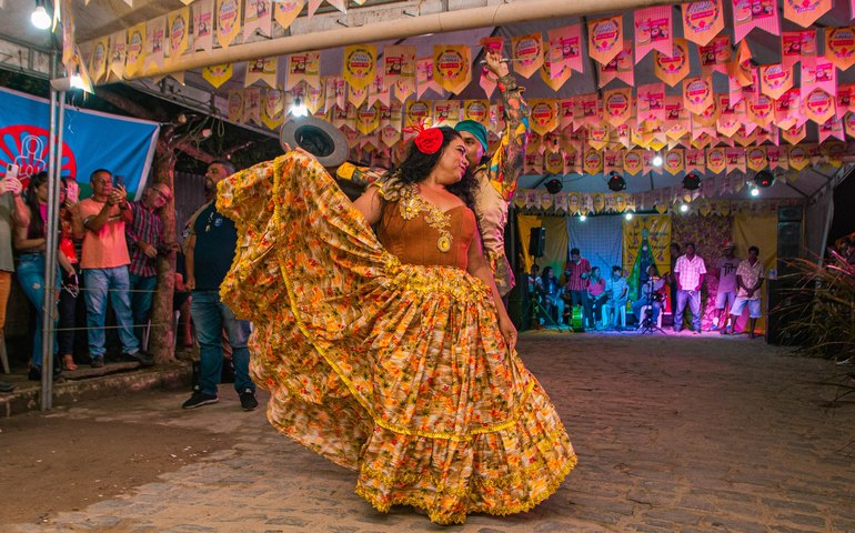 Residencial Agreste celebra tradição cigana em arraiá comunitário