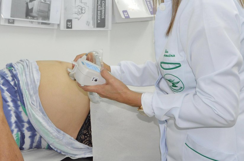 Infectologista do Hospital da Mulher faz alerta para gestantes sobre prevenção à sífilis congênita