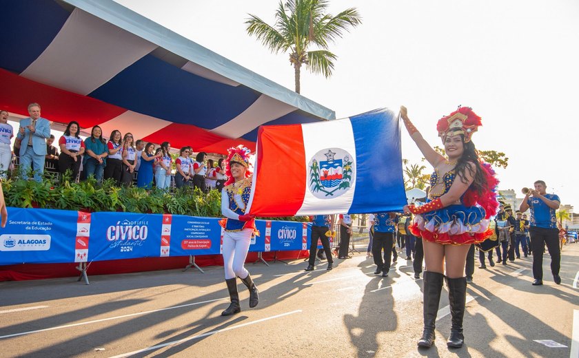 Escolas celebram alagoanidade em Desfile Cívico Estudantil