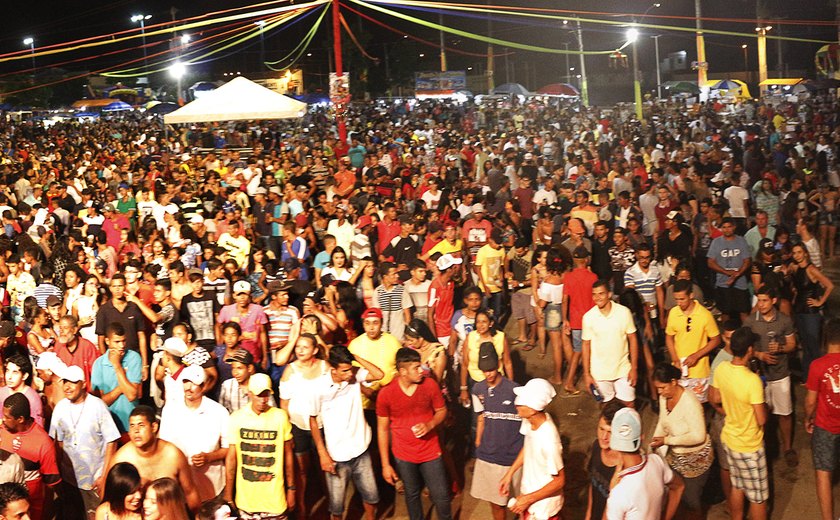 Carnaval do Povo 2018 encerrará esta terça com bailinho, frevo e muito axé, em Palmeira