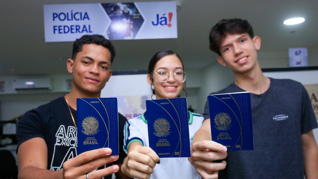 Estudantes do Daqui Pro Mundo iniciam emissão de passaportes nesta terça-feira