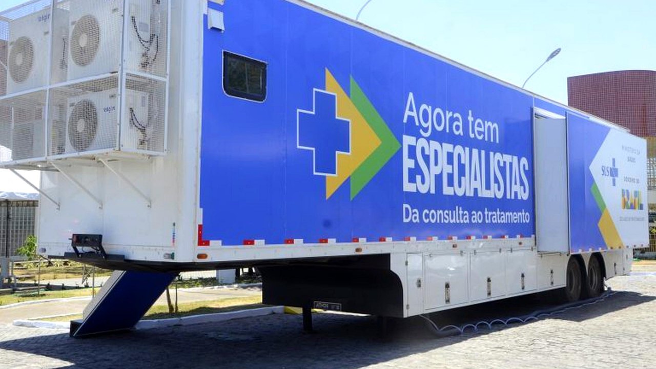 Carreta do Ministério da Saúde oferece mamografias gratuitas para moradores da Grande Maceió