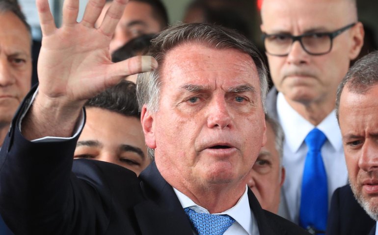 Bolsonaro pede ao STF para adiar audiências de acusação sobre tentativa de golpe