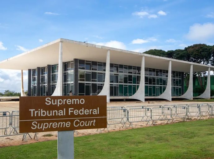 STF valida lei de SP que pune empresas por trabalho escravo