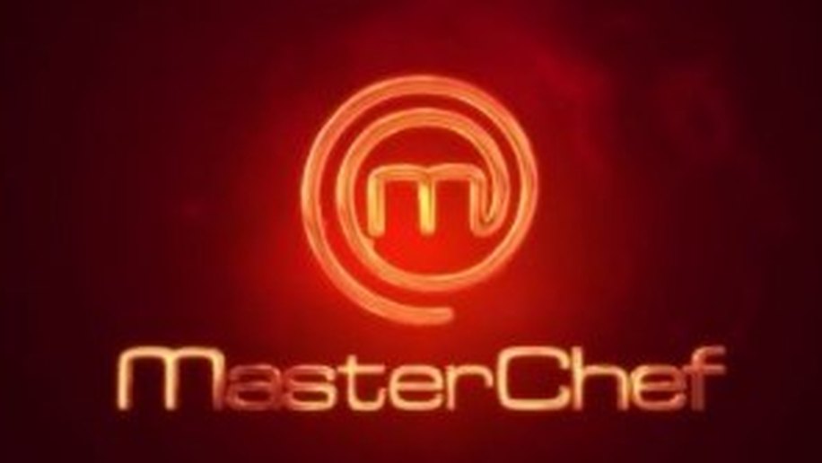 Band está prestes a aprovar MasterChef com famosos