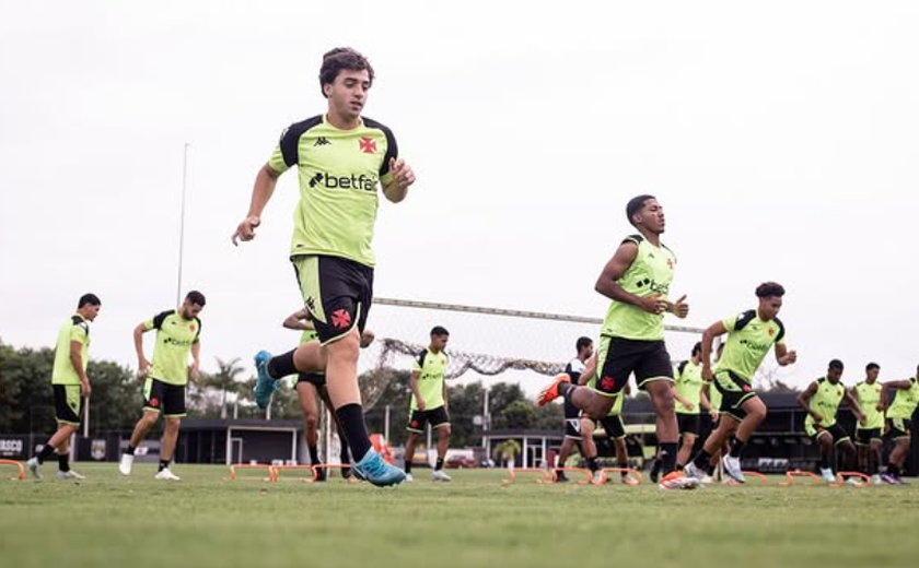 Vasco define grupo para o início do Estadual e renova com patrocinador