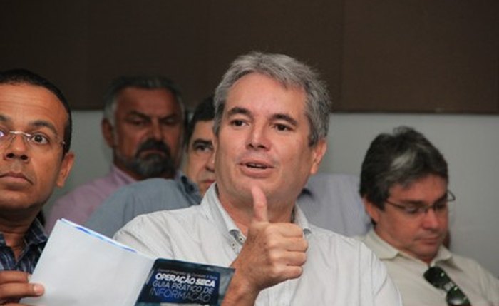 Celso Luiz, prefeito de Canapi (Crédito: Divulgação) Celso Luiz, prefeito de Canapi (Crédito: Divulgação)