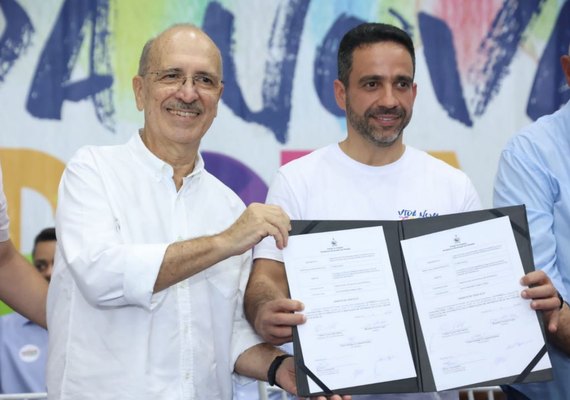 Governador Paulo Dantas anuncia duplicação da AL 101 Sul até a Barra de São Miguel durante evento em Penedo