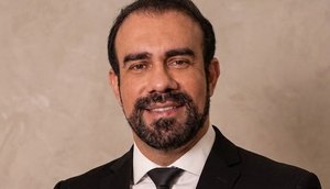 Dr. Ricardo Araújo