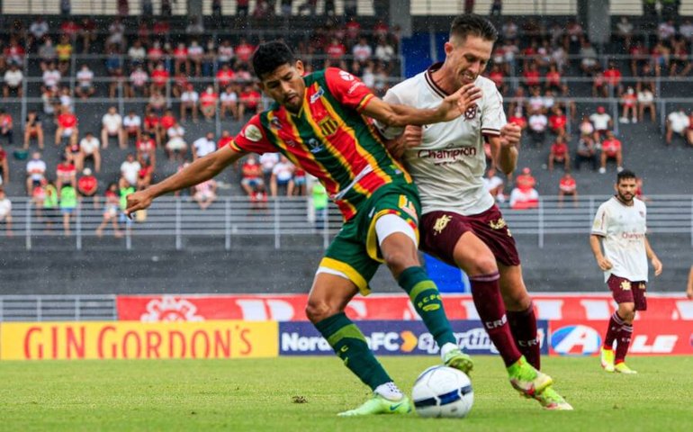 Na lanterna, CRB recebe Sampaio Corrêa em busca da primeira vitória na Série B