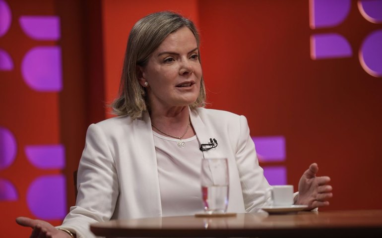 Governo rejeita equiparação de facções criminosas ao terrorismo, afirma Gleisi Hoffmann