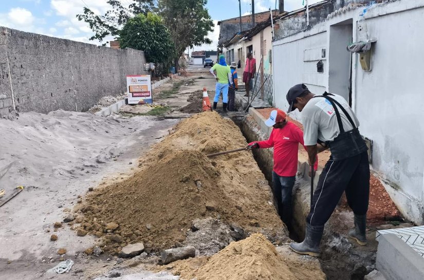 Mais Saúde e Dignidade: Prefeitura de Penedo elimina lançamento de águas servidas e melhora qualidade de vida da população