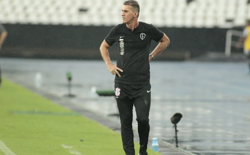 Após demissão de Mancini, Corinthians escala trio para comandar treinos