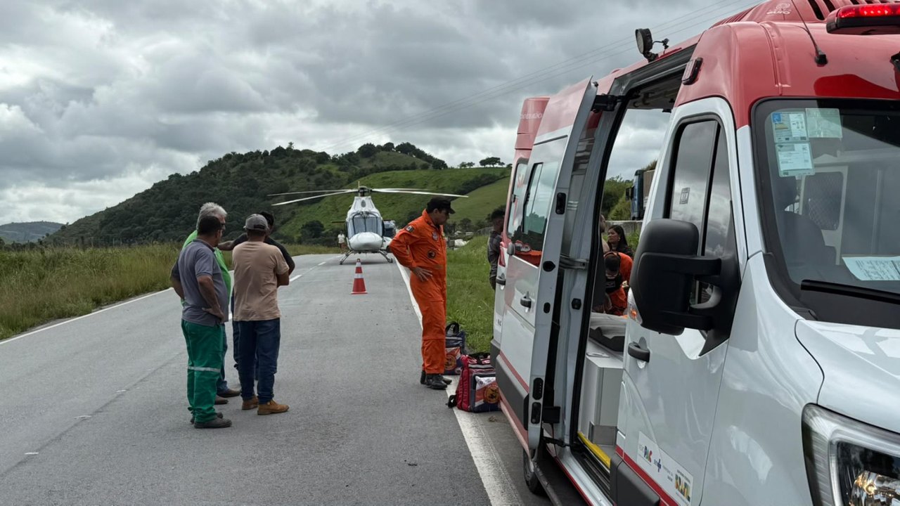 Equipe aeromédica do DEA resgata vítimas após capotamento em Joaquim Gomes
