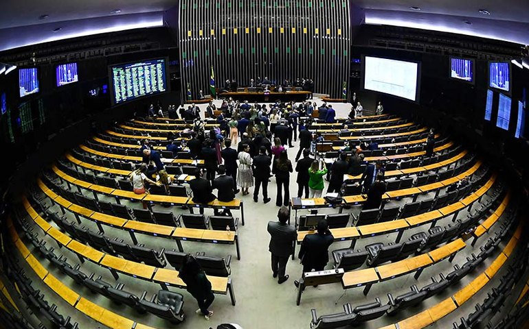 Crédito de R$ 1,6 milhão para Justiça do Trabalho e MEC vai a sanção