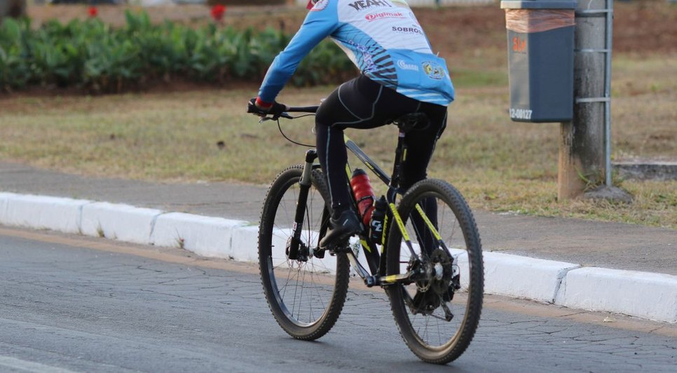 ciclista_13082110486.jpg