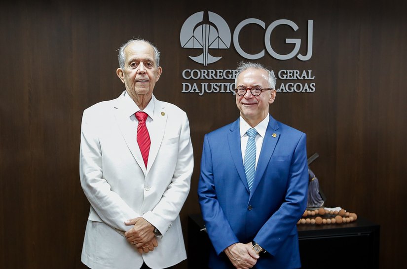 Fábio Ferrario visita Corregedoria-Geral da Justiça após ser eleito corregedor-geral para o biênio 2027-2028