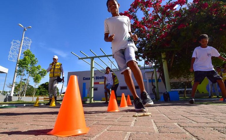 Com Segurança, meninos brincam e potencializam sonhos