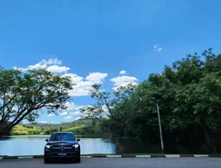 Mercedes-Benz GLC 300 4MATIC AMG Line entrega conforto para todos os ocupantes - Sérgio Dias (25).jpeg 