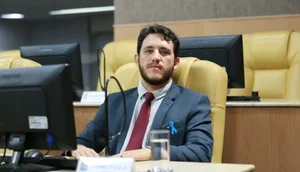 Câmara de Vereadores de Aracaju convoca Camilo Feitosa para assumir vaga após morte da professora Ângela Melo
