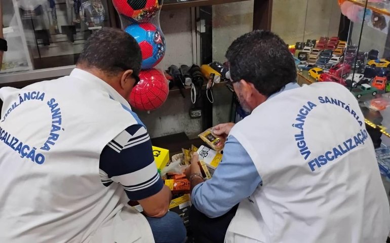 Vigilância Sanitária de Maceió integra operação conjunta que apreende 2 mil cigarros eletrônicos