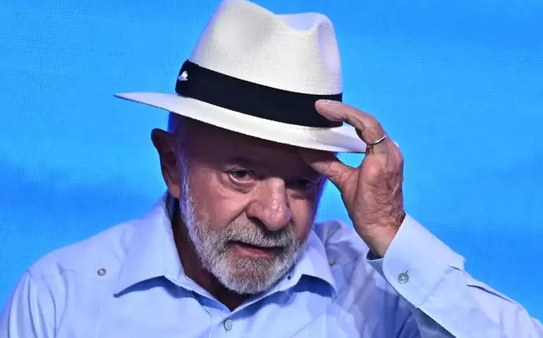 Governo brasileiro reage com 'surpresa' a veto da UE à carne