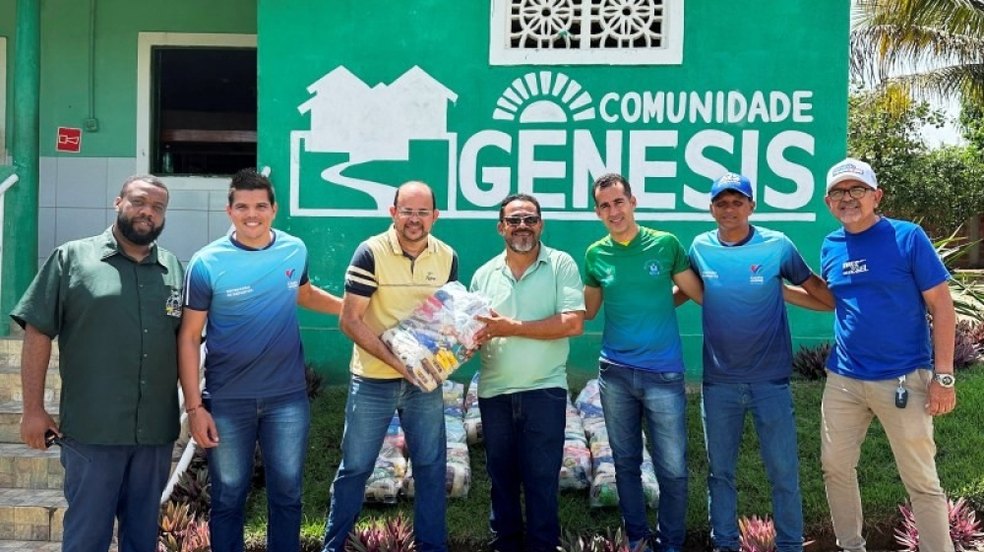 Secretaria de Esportes realiza entrega de Cestas Básicas na Comunidade Gênesis