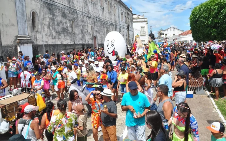 Ovo da Madrugada vai homenagear o cinema brasileiro em prévia carnavalesca de 2026