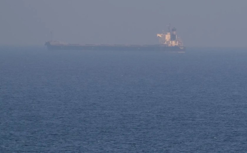 Ucrânia desafia bloqueio russo com navio de carga no Mar Negro 