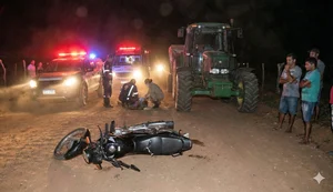 Jovem de 22 anos morre após colisão entre moto e trator na zona rural de Feira Grande